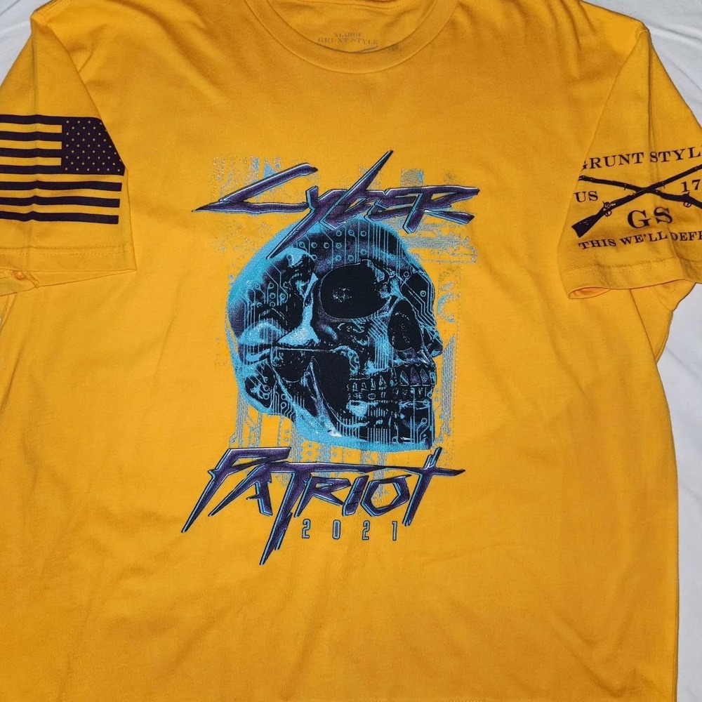 Cyber Patriot Skull Graphic Tee Yellow Blue Mens XL‎ Grunt Style